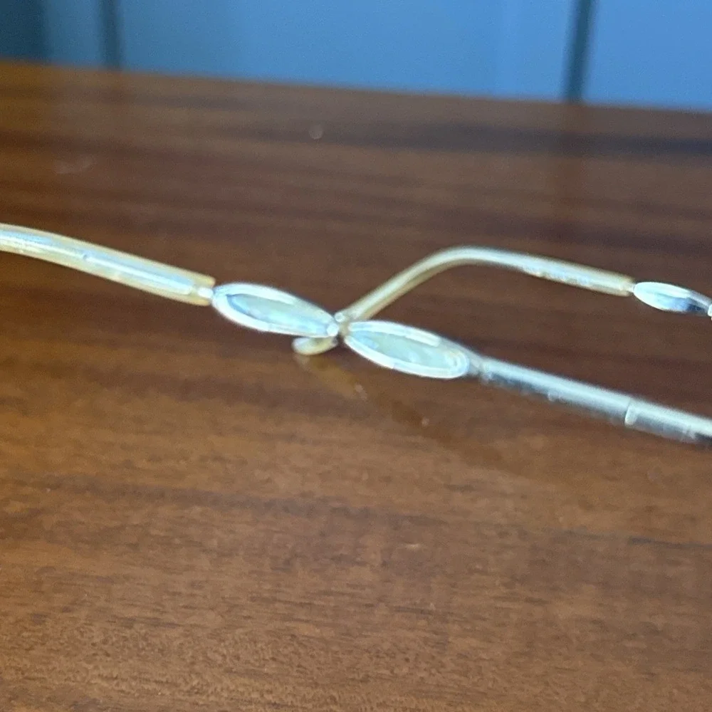 Liz Claiborne Eyeglass Frames 3YG 130 Gold Tone Women's Semi Rimless Oval Link